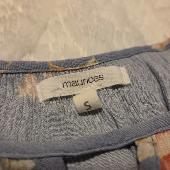Maurices Blue Floral Blouse - Picture 7 of 11